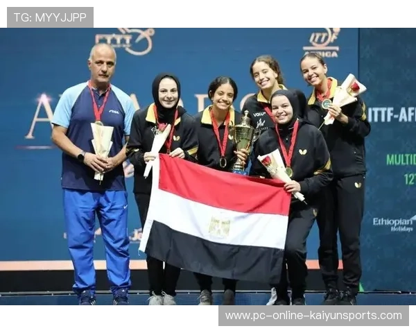 国家队在洲际比赛中稳步进入淘汰赛阶段，国家队参加比赛